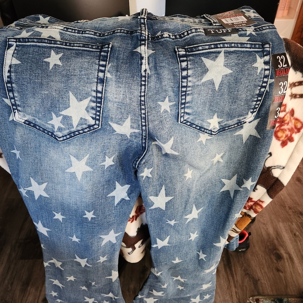 Cowgirl Tuff 32R